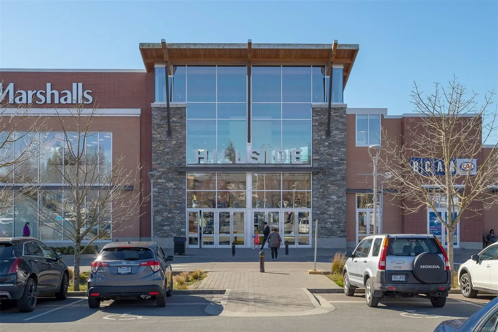Exterior photo 8