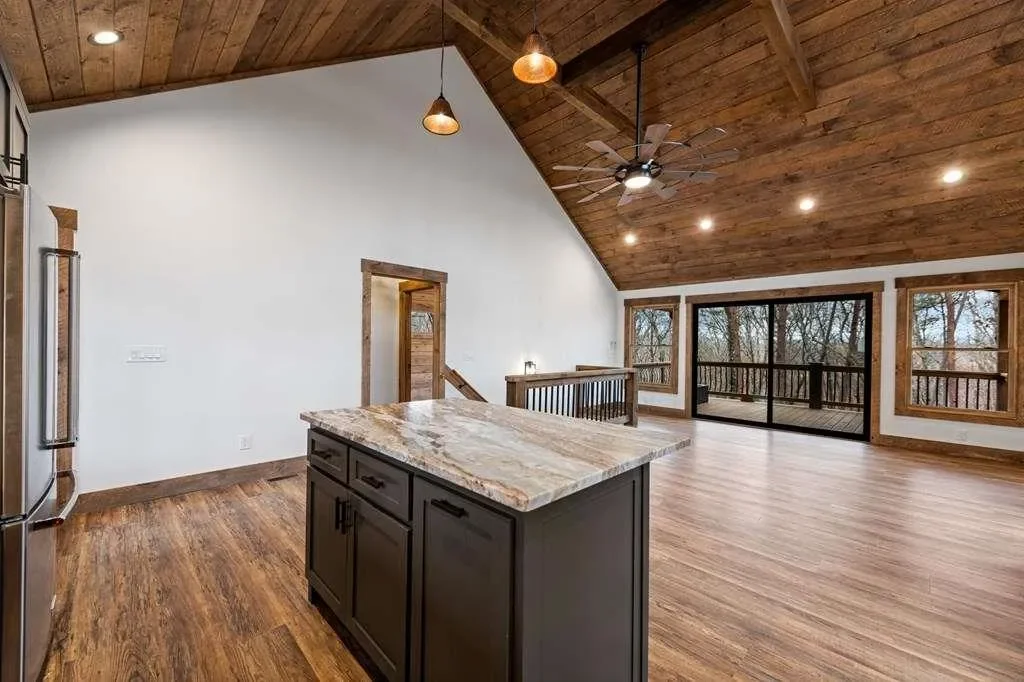 2393 Ada Street, Chicago, Illinois, United States. - Photo 8