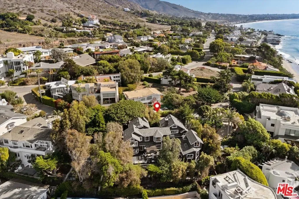 31840 Seafield Drive, Malibu, California, United States. - Photo 38