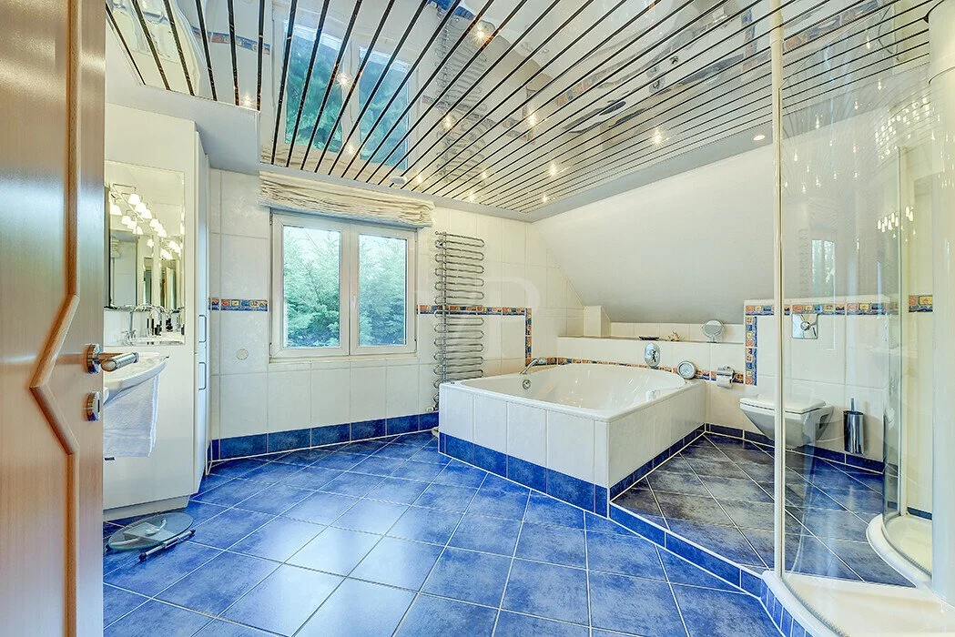 Gallery photo 5