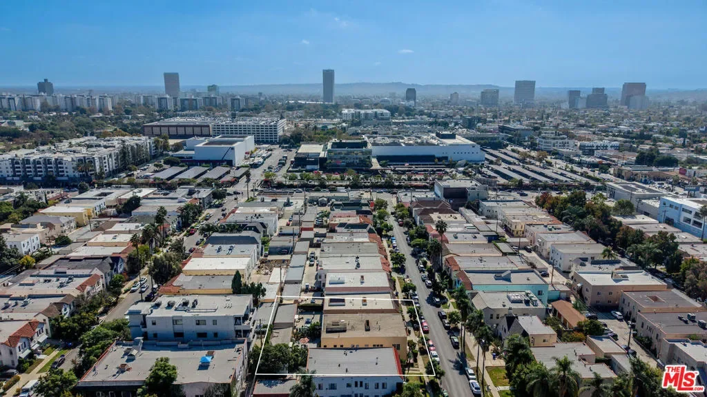 358 N Ogden Drive, Los Angeles, California, United States. - Photo 14