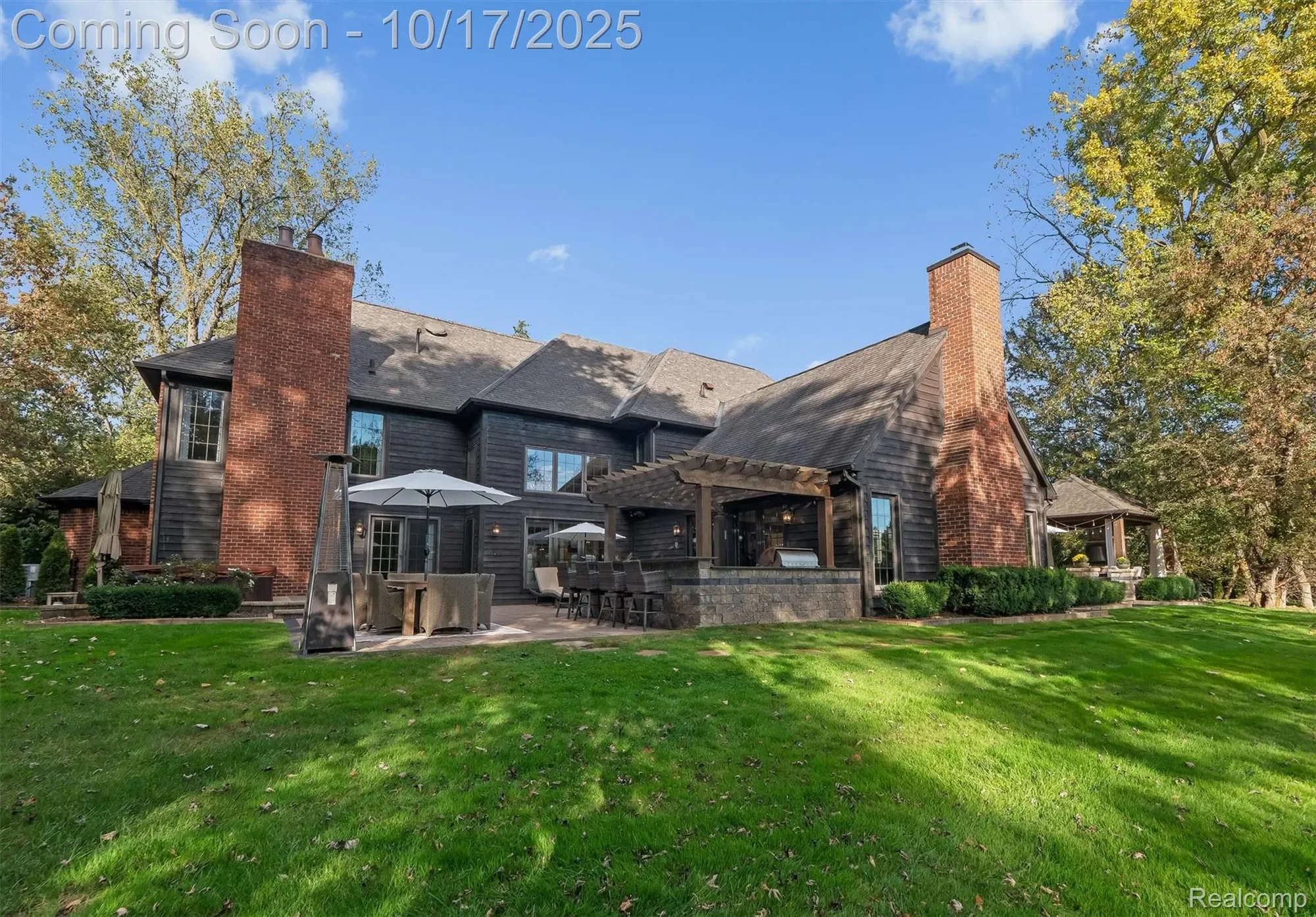 25325 Devon Lane, Franklin Village, MI 48025, Beverly Hills, Michigan, United States. - Photo 36