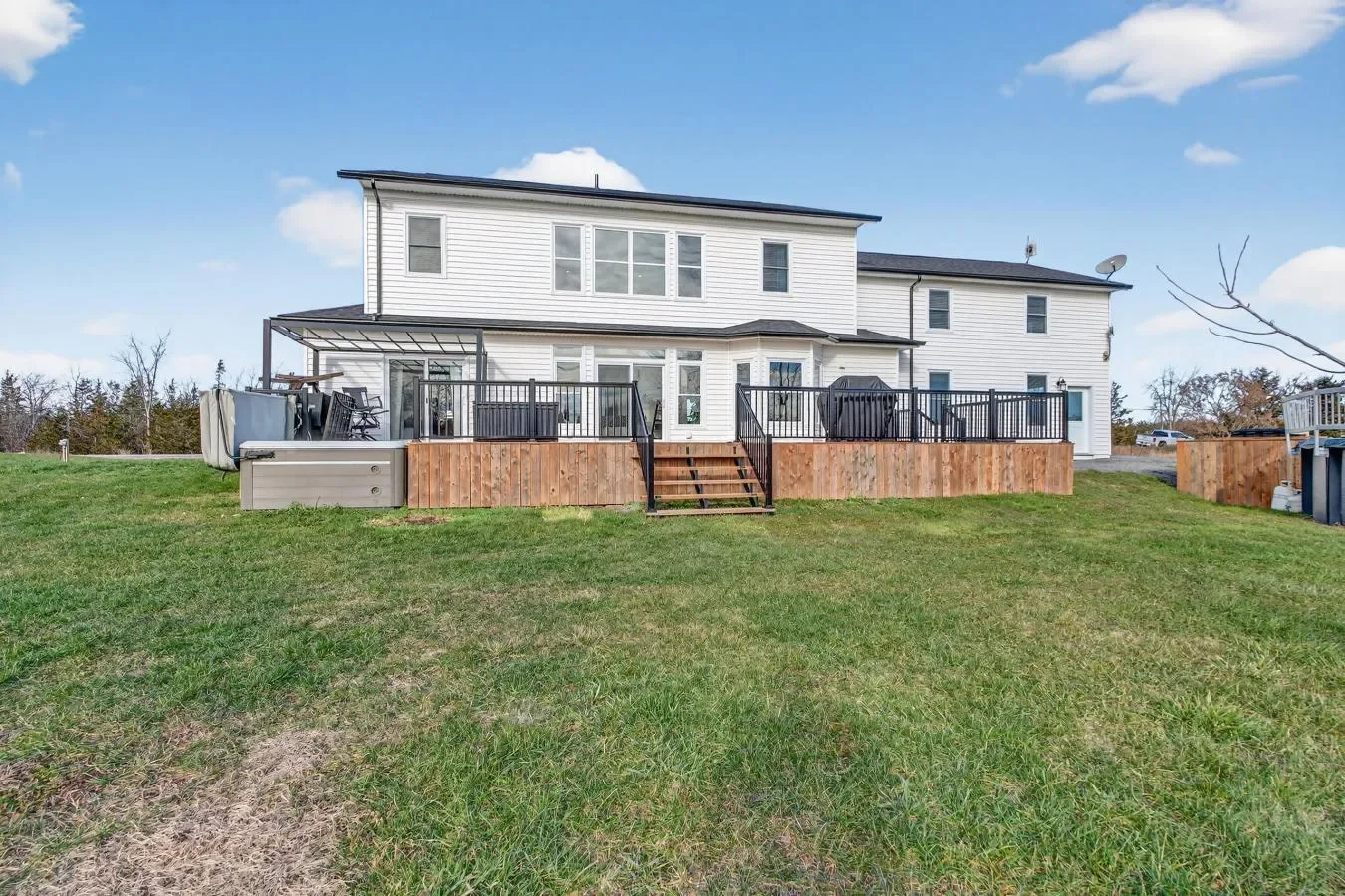 2516 COUNTY 15 Road, Picton, Ontario, Canada. - Photo 10