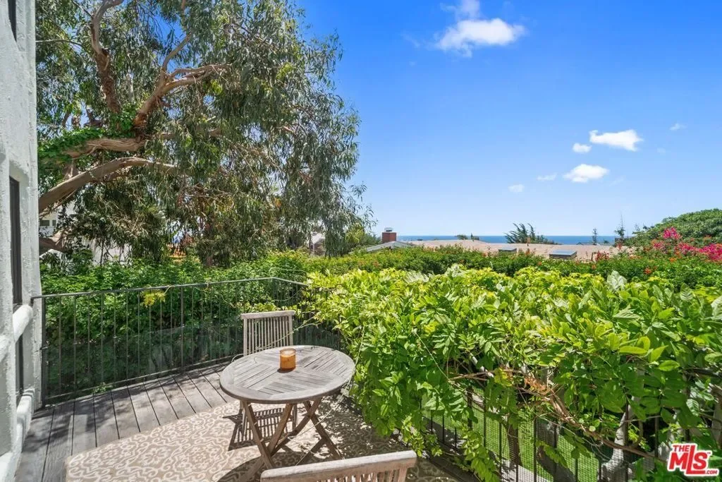 31830 Broad Beach Road, Malibu, California, United States. - Photo 22