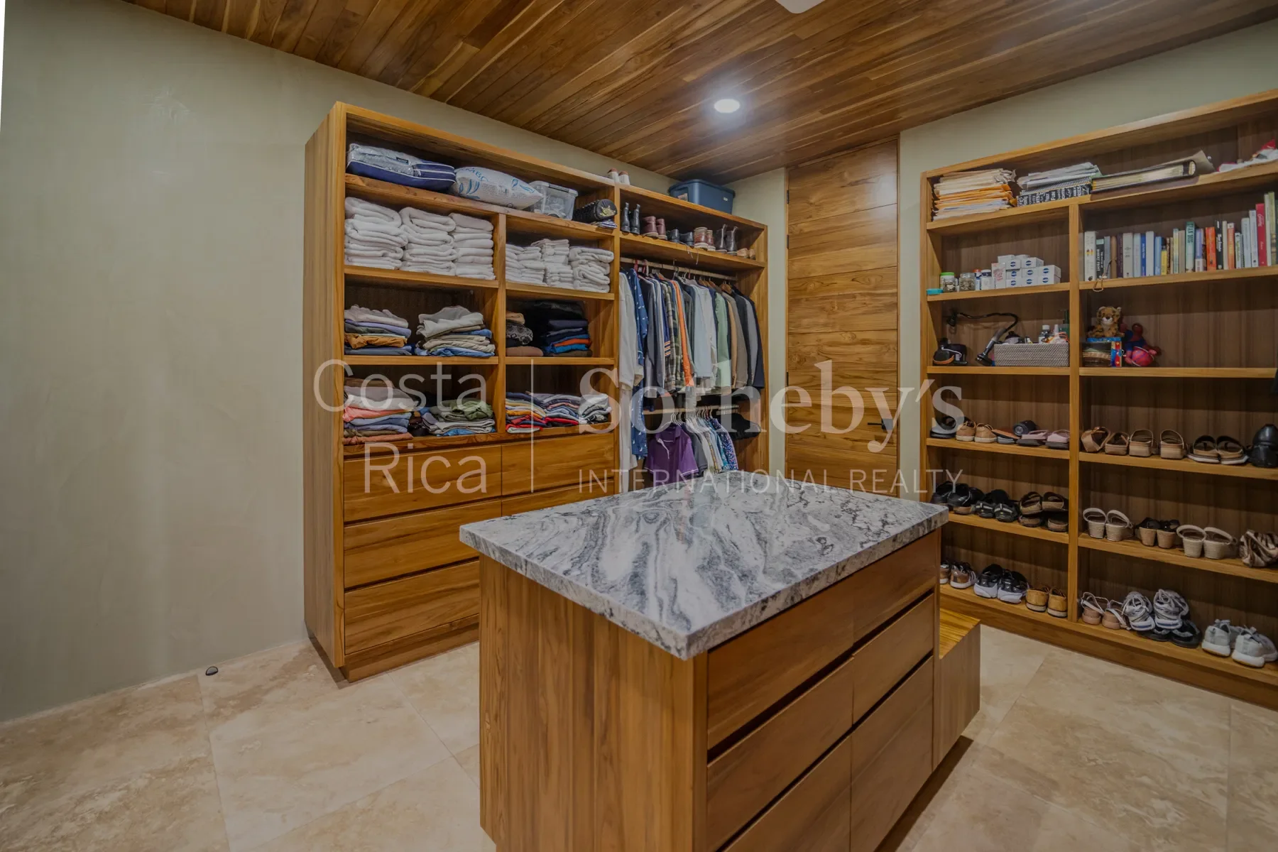 Gallery photo 10