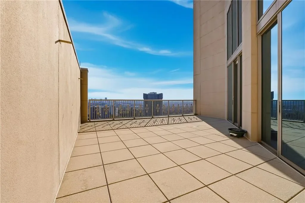 Condominium in Atlanta