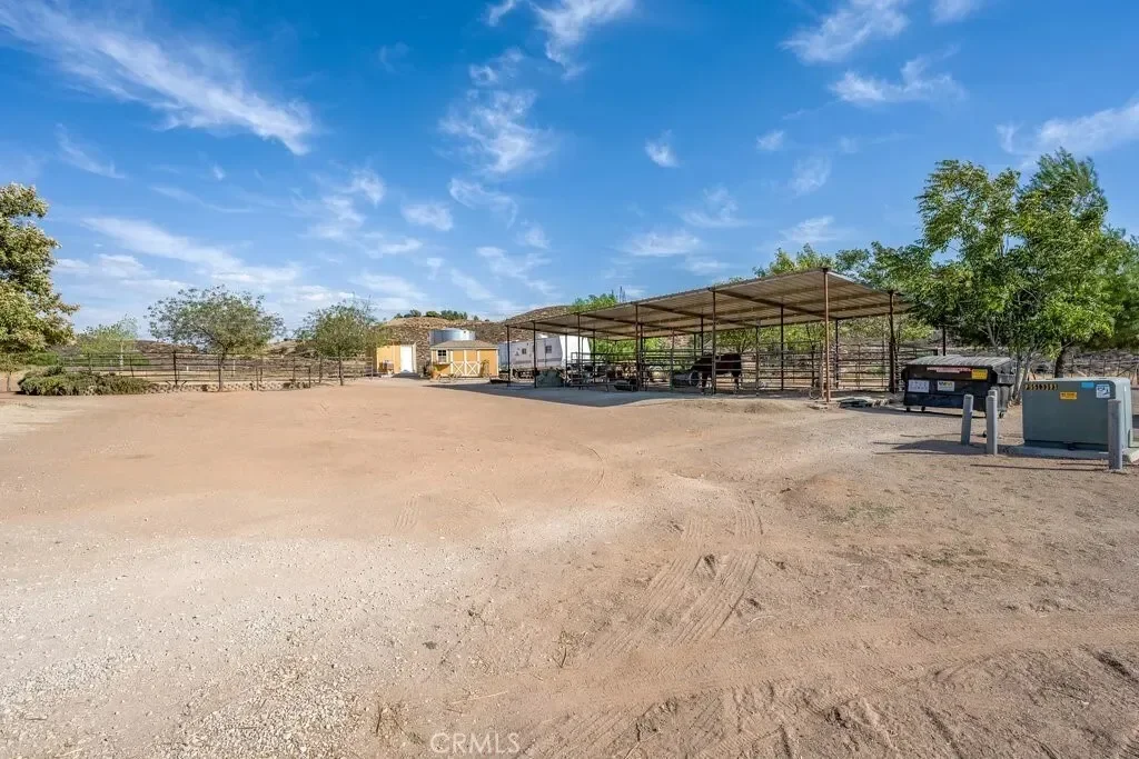 34554 Koontz Road, Santa Clarita, California, United States. - Photo 16