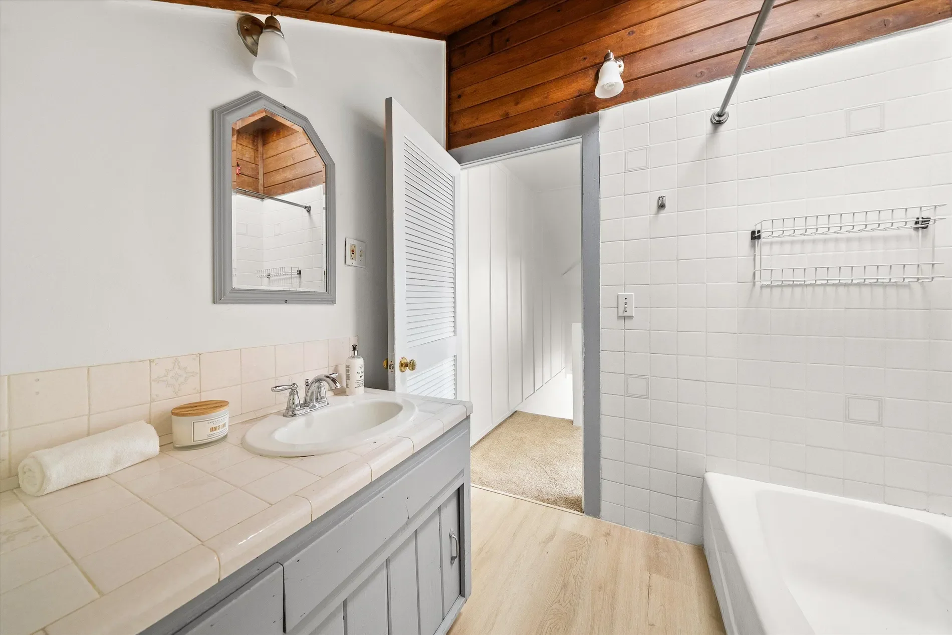 513 E Pedregosa Street, Santa Barbara, California, United States. - Photo 25