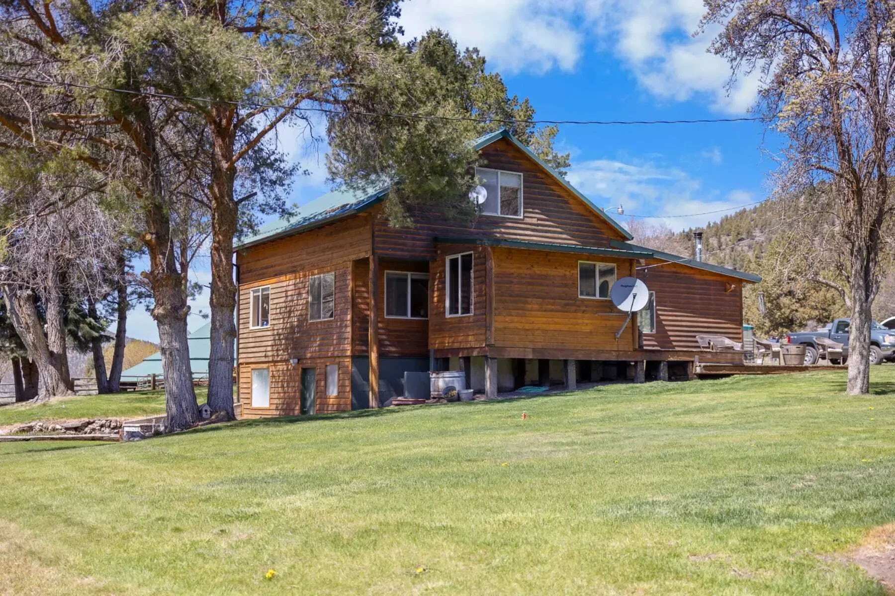 16305 N Ochoco Highway , Prineville, OR 97754, Prineville, Oregon, United States. - Photo 12