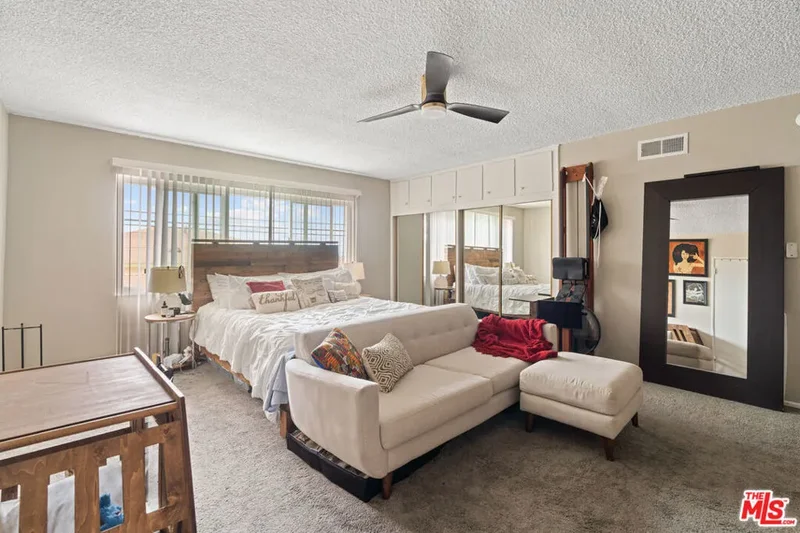 5040 W Slauson Avenue, Los Angeles, California, United States. - Photo 46