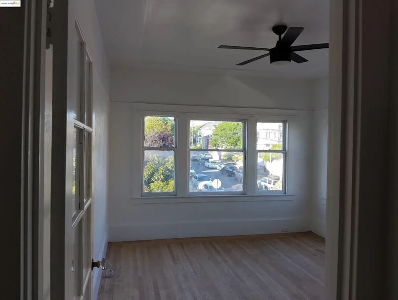 847 E 18th, Oakland, California, United States. - Photo 22