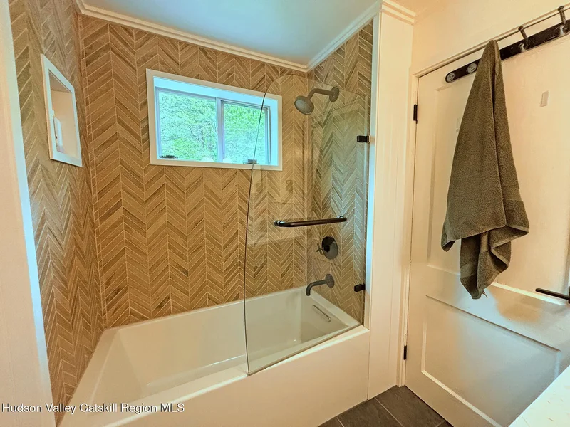 196 Tinker Street, Woodstock, New York, United States. - Photo 11
