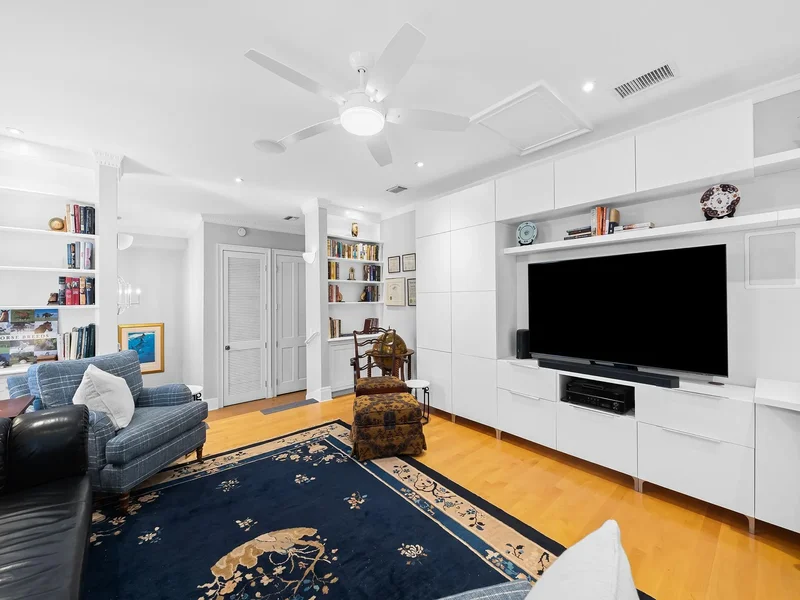 525 N Victoria Park Rd, Fort Lauderdale, Florida, United States. - Photo 18