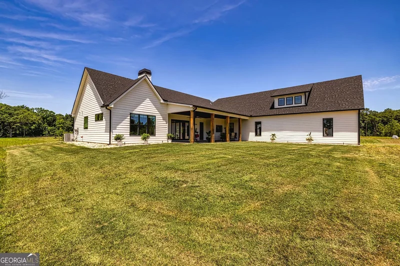 11084 Mount Carmel Road, Senoia, GA 30276, Senoia, Georgia, United States. - Photo 46