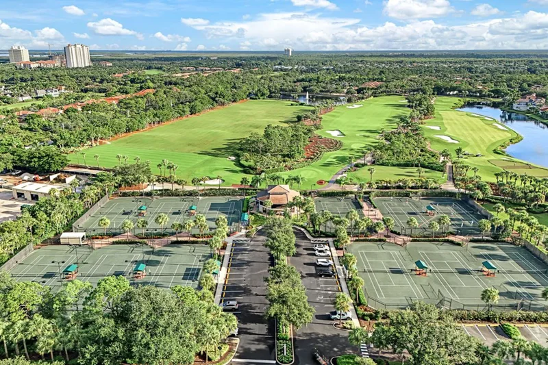 25011 Goldcrest Drive, Bonita Springs, FL 34134, Bonita Springs, Florida, United States. - Photo 19