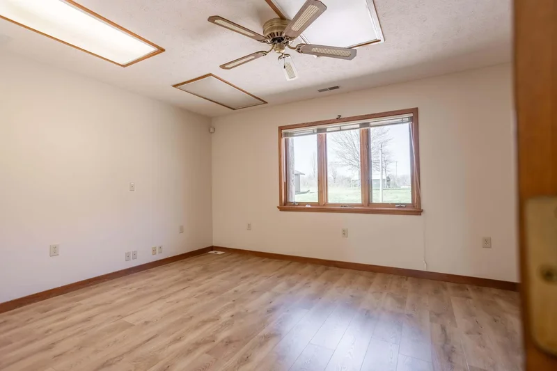 8302 W Farm Road 144, Springfield, MO 65802, Springfield, Missouri, United States. - Photo 65