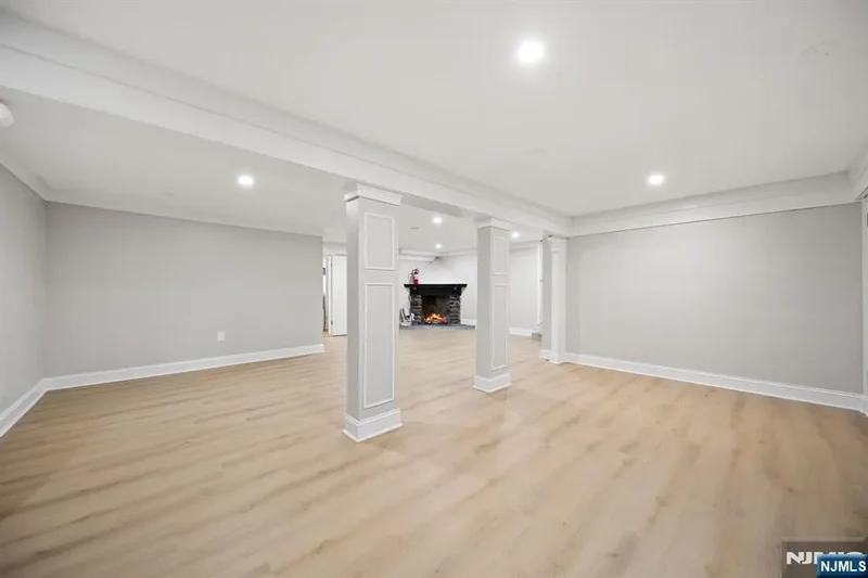 3 Serafin Place, Glen Rock, NJ 07452, Glen Rock, New Jersey, United States. - Photo 18