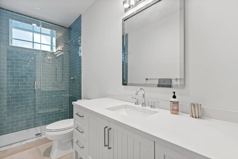 Arbutus Road, Quogue, New York, United States. - Photo 20