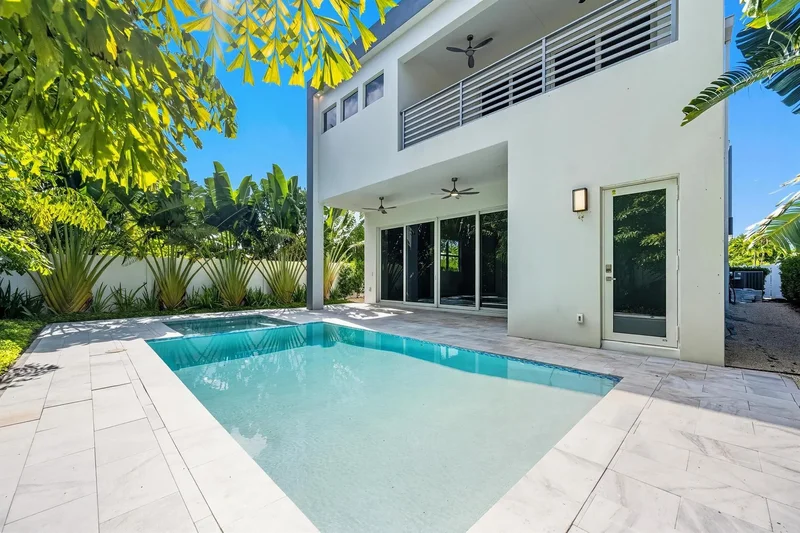 827 N Lake Avenue, Delray Beach, Florida, United States. - Photo 14