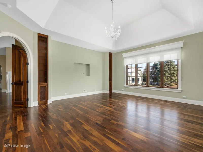 48 FOREST GATE Circle, Oak Brook, Illinois, United States. - Photo 24