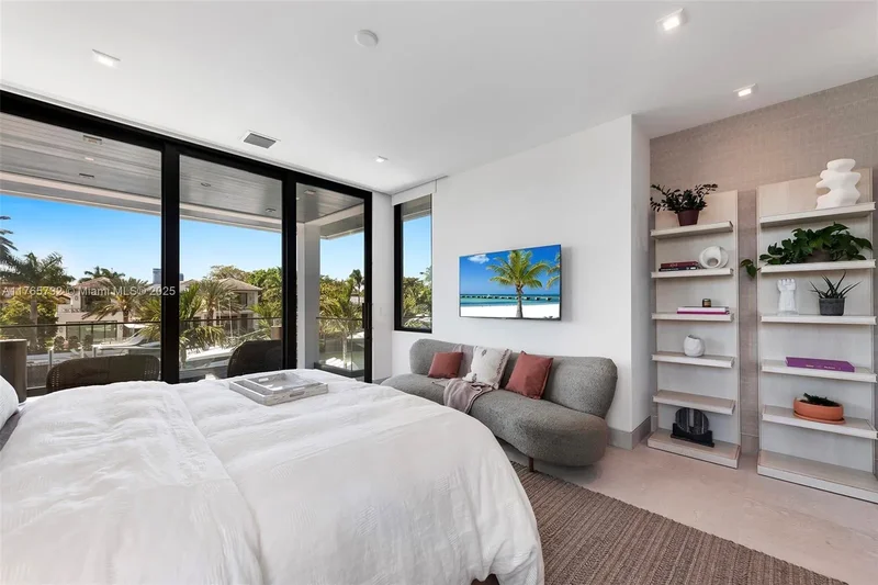 22 Isla Bahia Dr, Fort Lauderdale, Florida, United States. - Photo 10