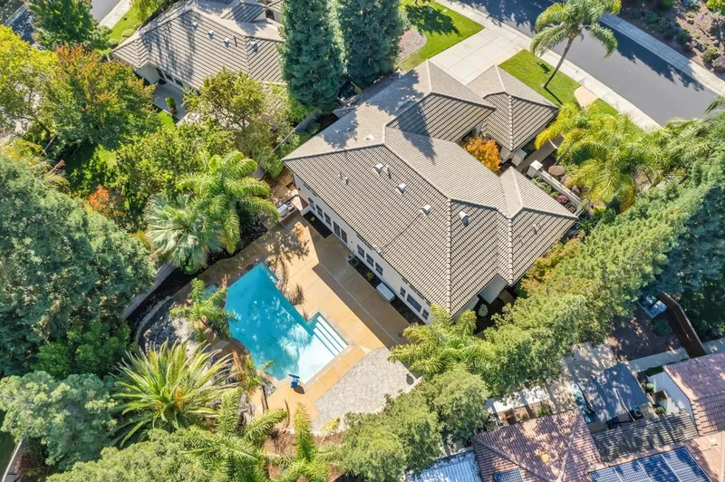 8755 Brookdale Circle, Granite Bay, CA 95746, Granite Bay, California, United States. - Photo 58