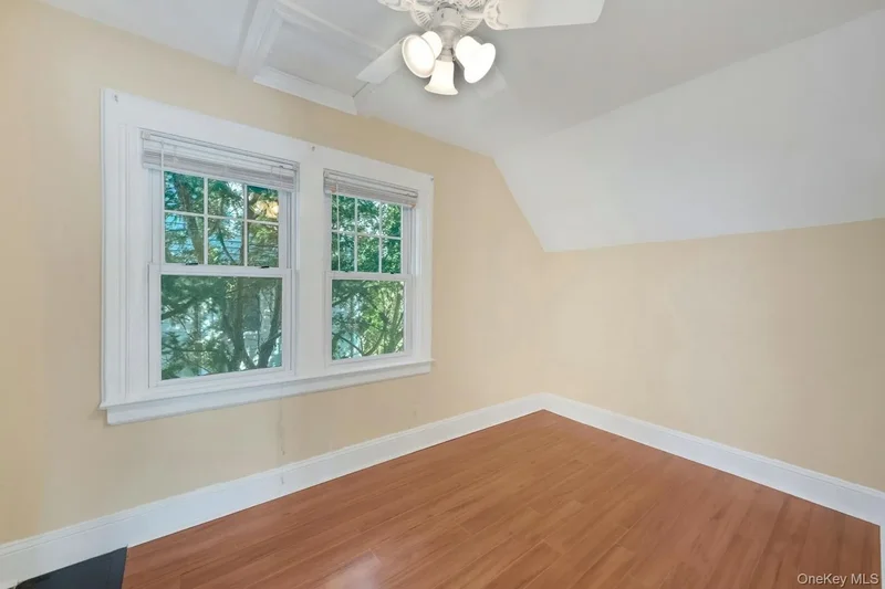 15 Jackson Avenue, White Plains, New York, United States. - Photo 22