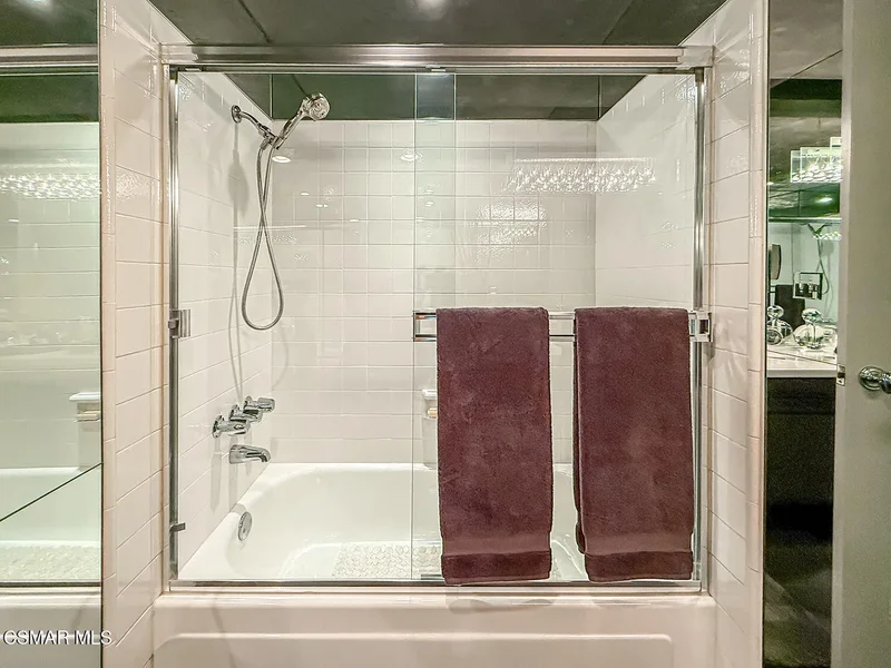 1023 Barrow Court, Westlake Village, CA 91361, Thousand Oaks, California, United States. - Photo 32