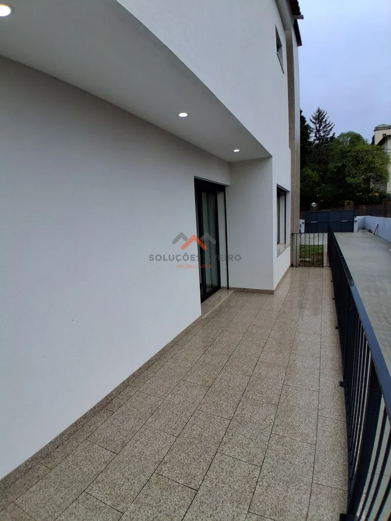 Arcos e Mogofores, Aveiro District, Portugal. - Photo 34