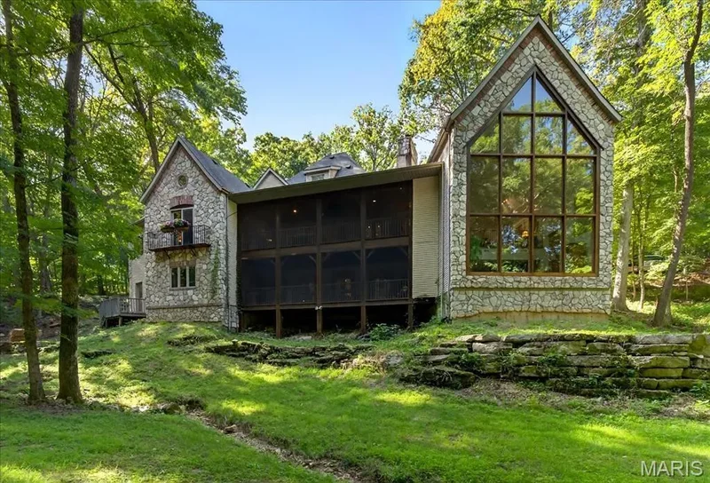 832 Stone Bridge Springs Drive, Wildwood, Missouri, United States. - Photo 54
