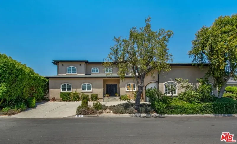 Single Family Residence in Los Angeles