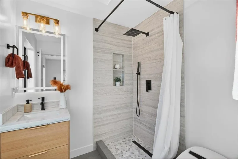 747 W Washington Ave, Sunnyvale, CA 94086, Sunnyvale, California, United States. - Photo 37