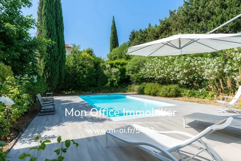 Référence : 6008-ABO - Villa contemporaine de 8 pièces - quartier Pont de l'Arc