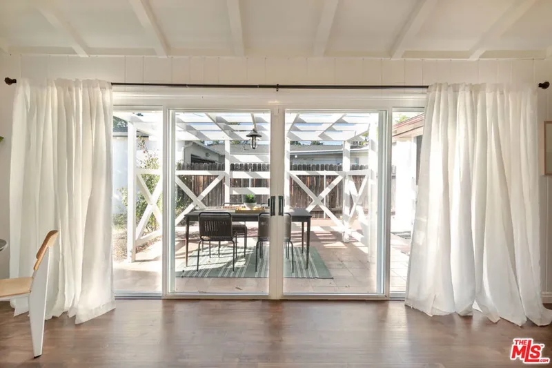 1809 N Rose Street, Burbank, California, United States. - Photo 19