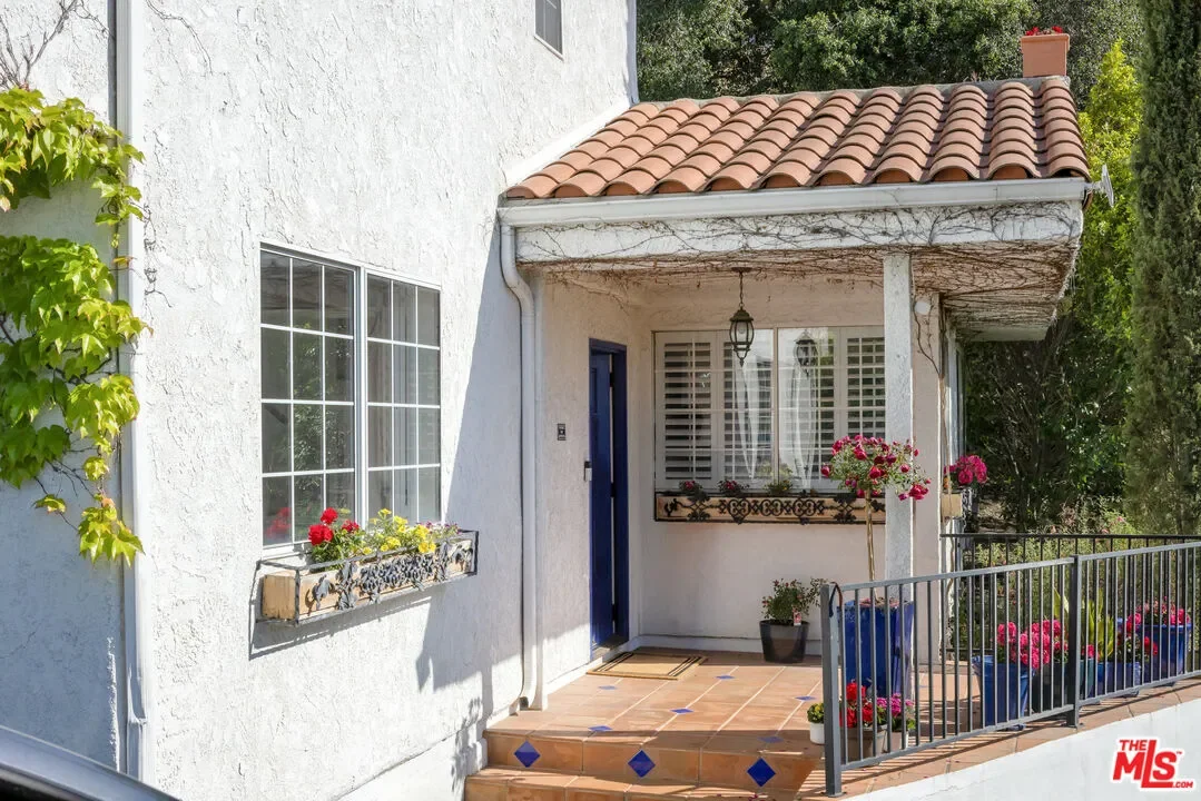 9732 Rotta Ave, Los Angeles, California, United States. - Photo 7