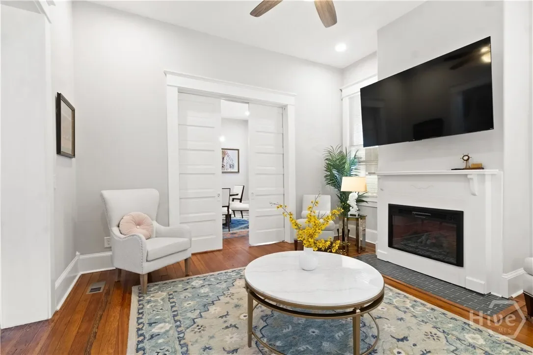 706 E Henry Street, Savannah, Georgia, United States. - Photo 19