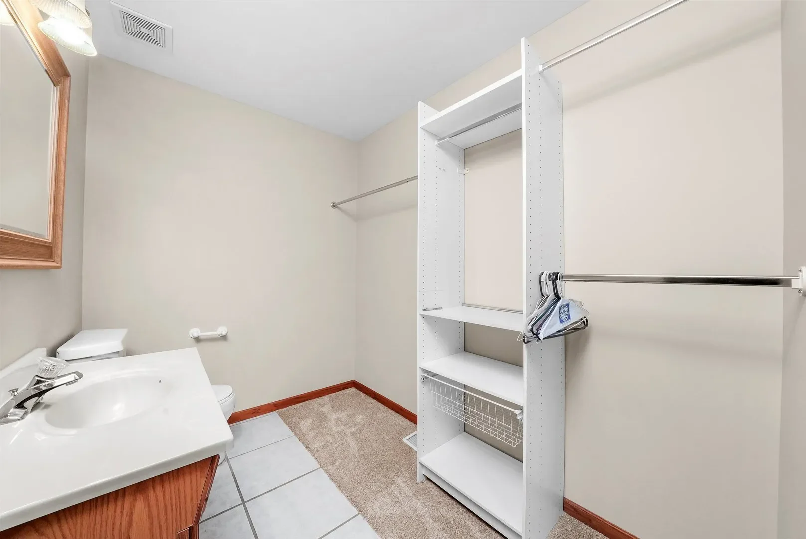 17860 S Crystal Lake Drive, Homer Glen, Illinois, United States. - Photo 19