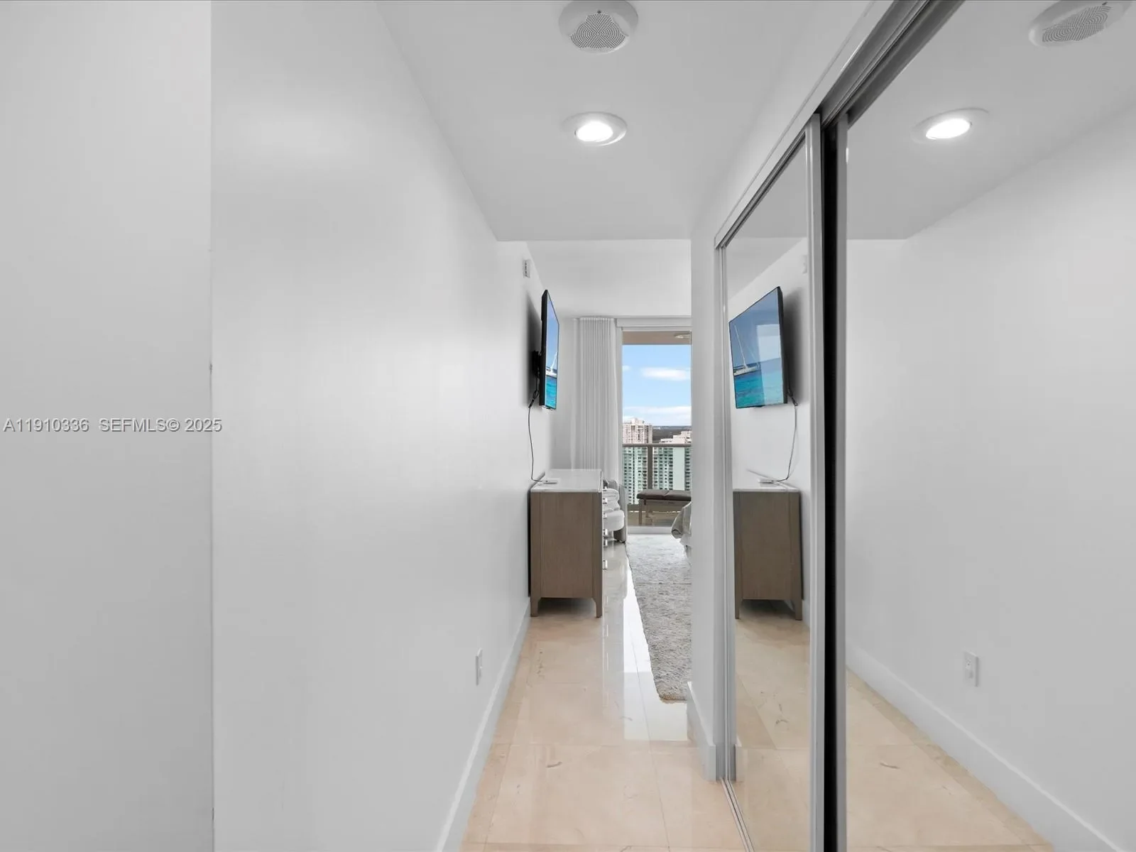 3301 NE 183rd St 2706, Golden Beach, Florida, United States. - Photo 19