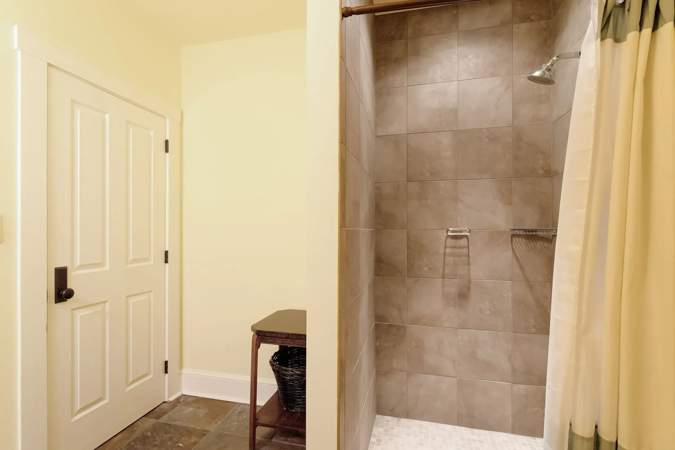 15718 Old Waterford Road, Paeonian Springs, VA 20129, Paeonian Springs, Virginia, United States. - Photo 58