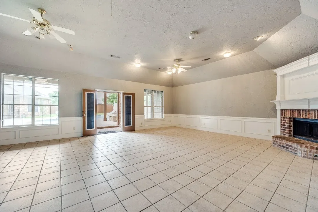 Gallery photo 12