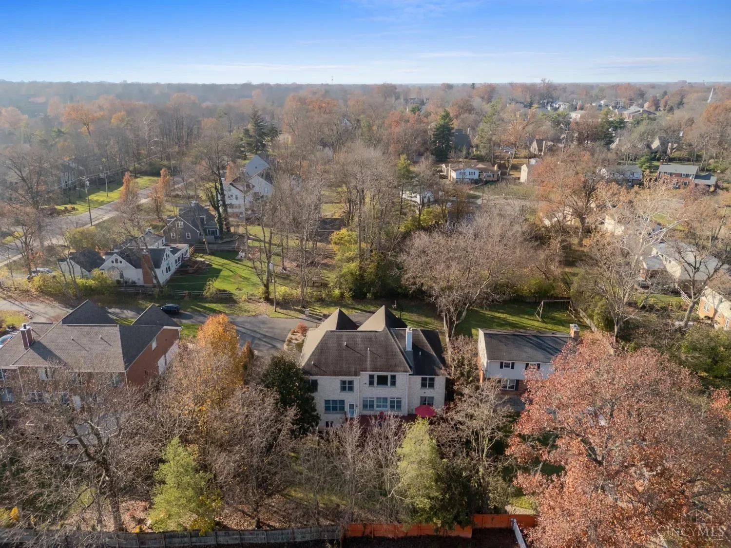 5760 Kugler Mill Road, Sycamore Twp, OH 45236, Cincinnati, Ohio, United States. - Photo 12