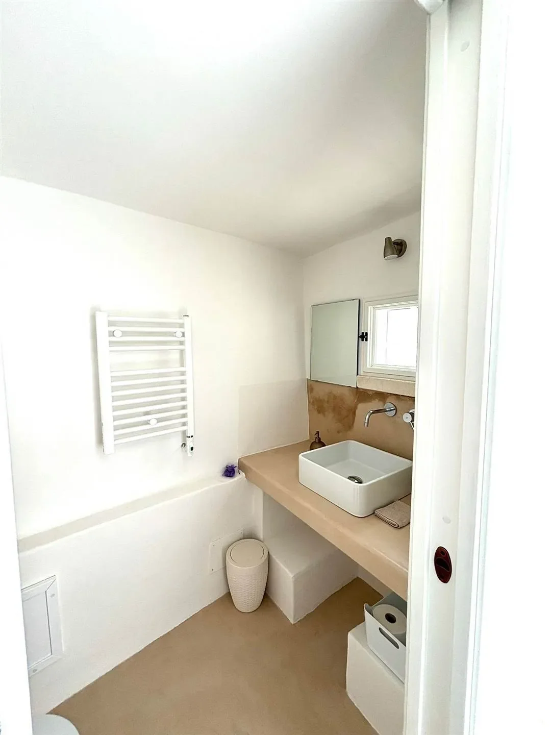 Gallery photo 3
