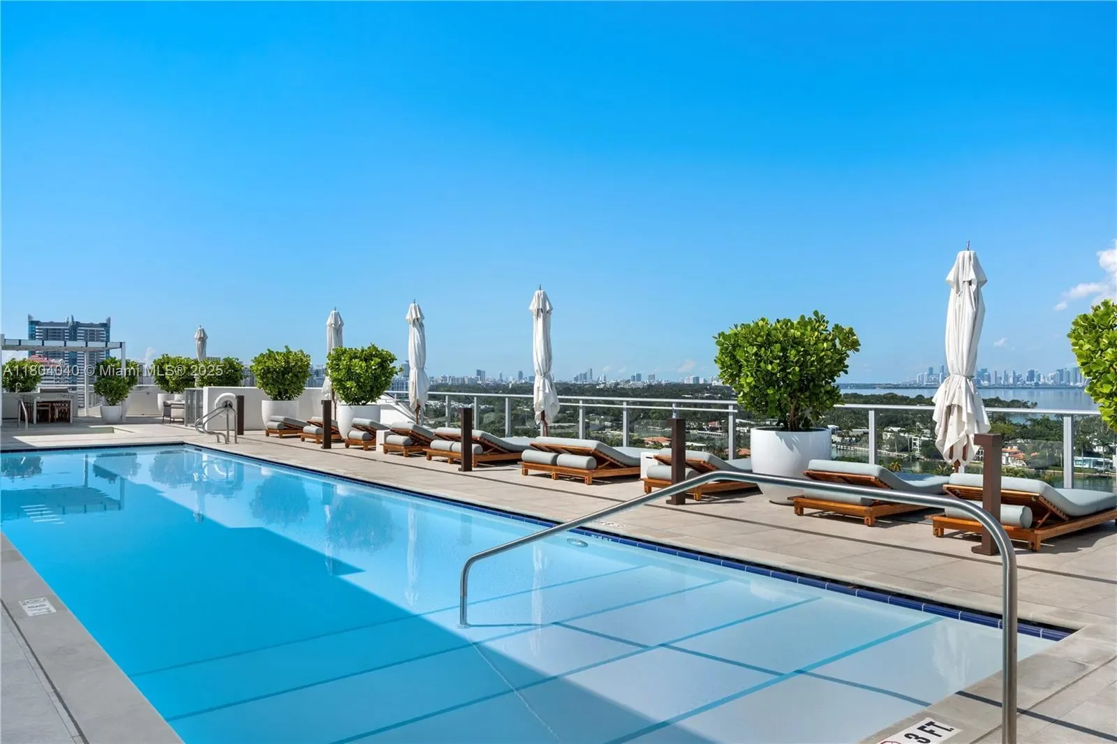 6800 Indian Creek Dr 7B, Miami Beach, Florida, United States. - Photo 16