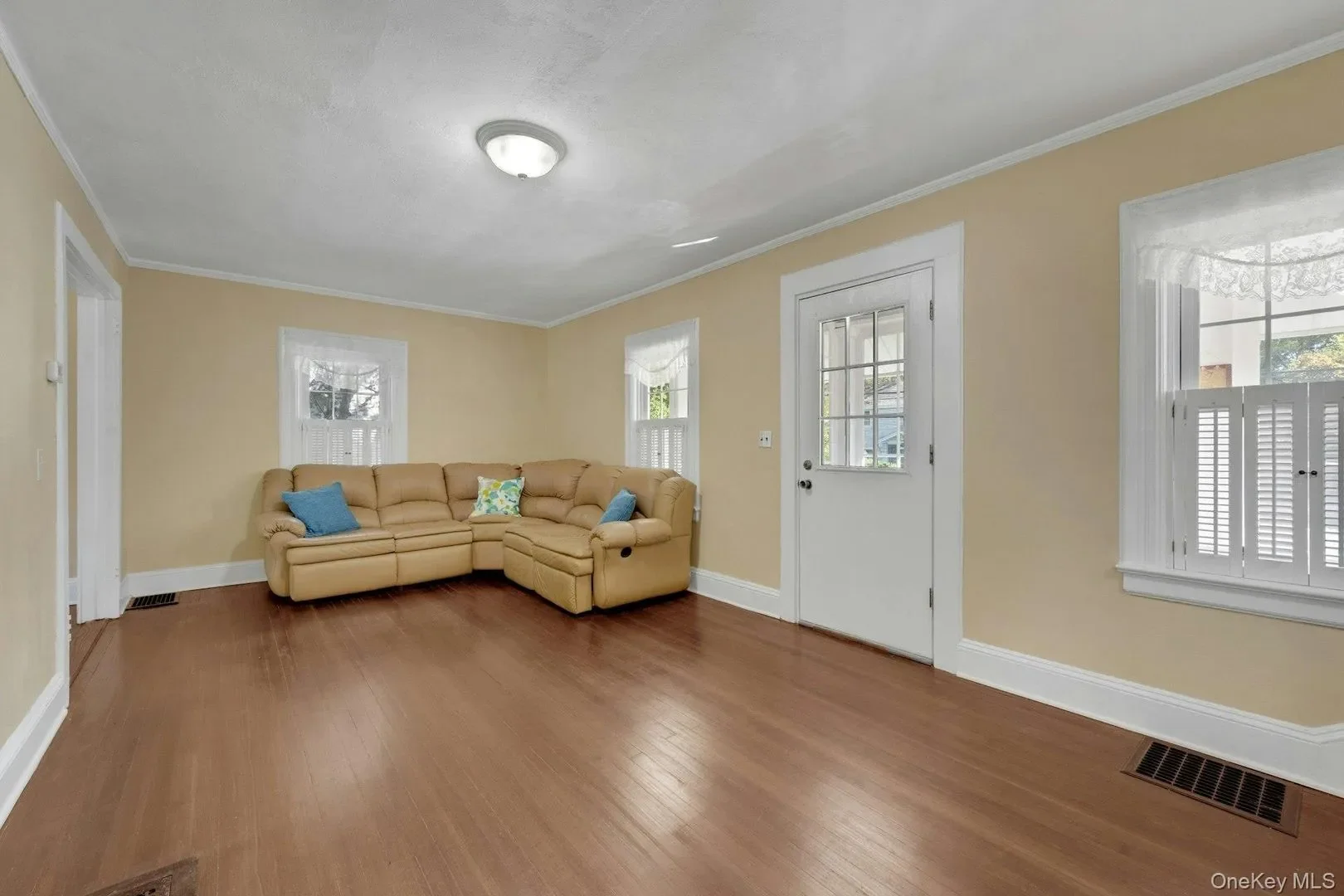 Gallery photo 10