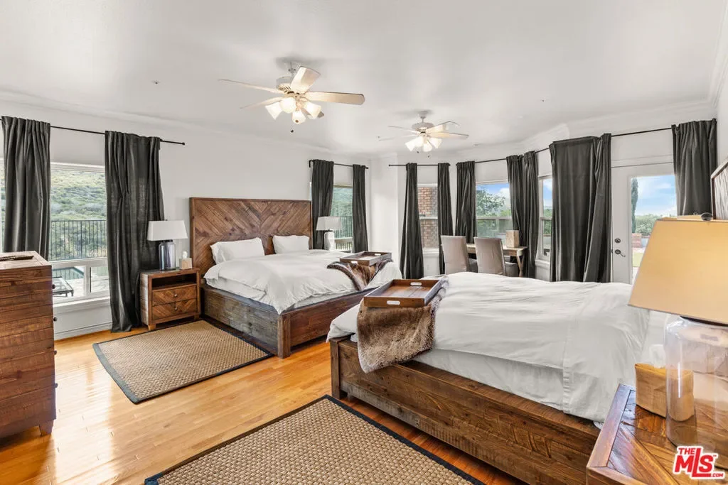 28765 Pine Canyon Road, Lake Hughes, California, United States. - Photo 15