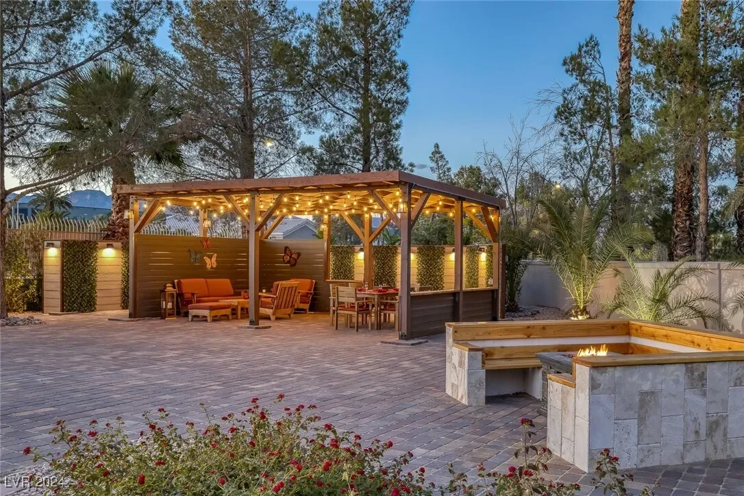 4927 Spanish Heights Drive, Las Vegas, Nevada, United States. - Photo 10