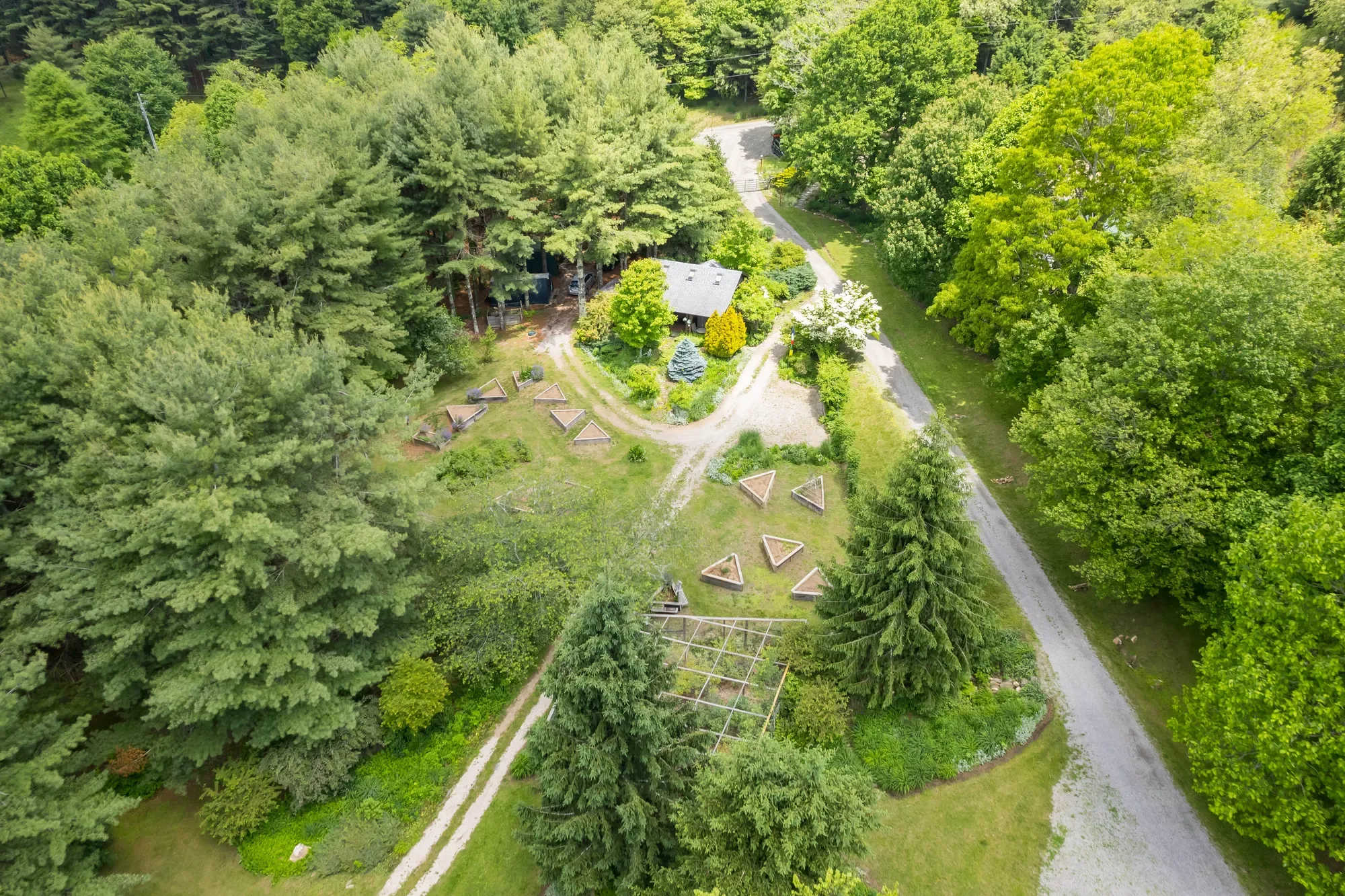 170 & 174 Sarvisberry Ln SW, Floyd, VA 24091, Floyd, Virginia, United States. - Photo 1