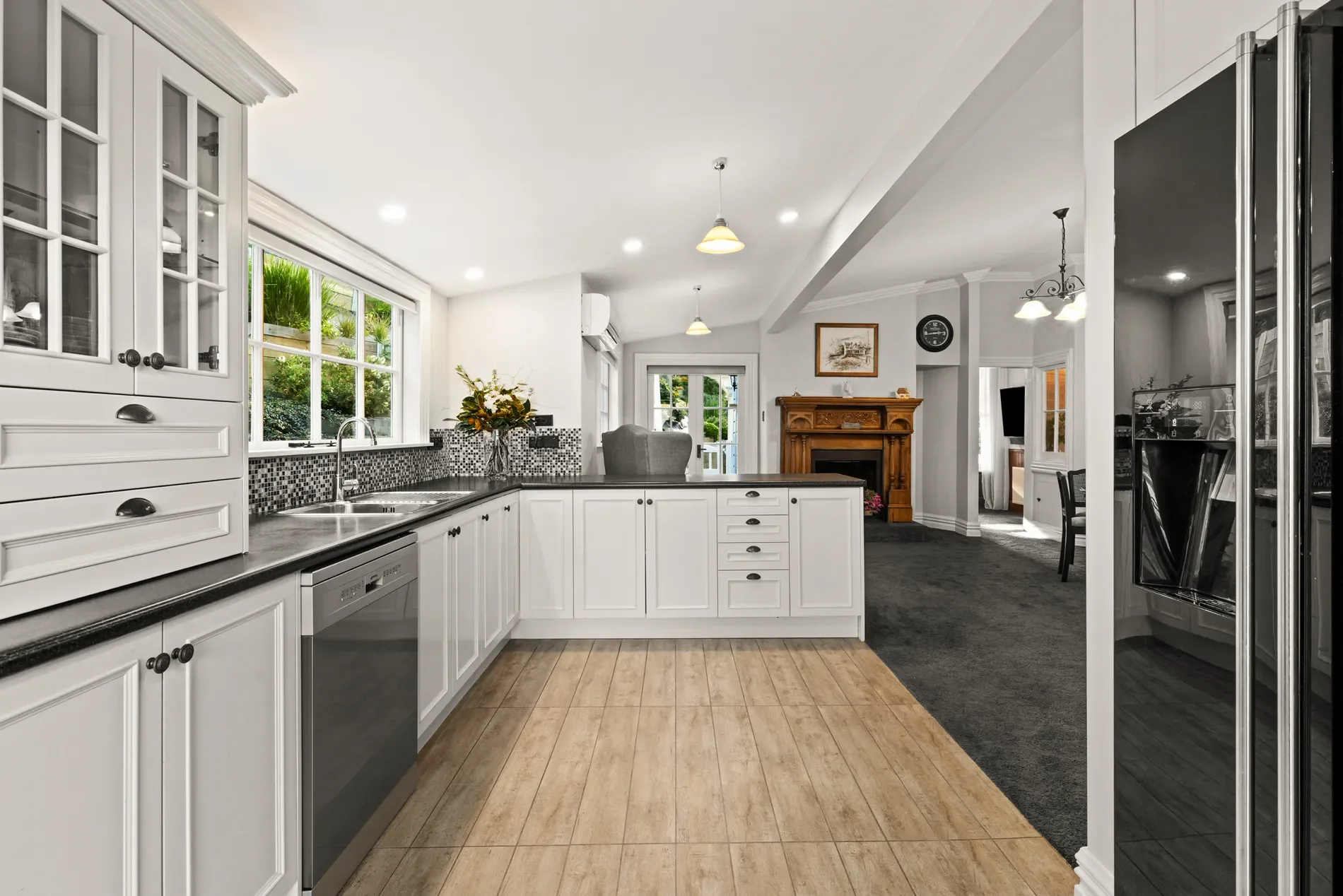 Gallery photo 2
