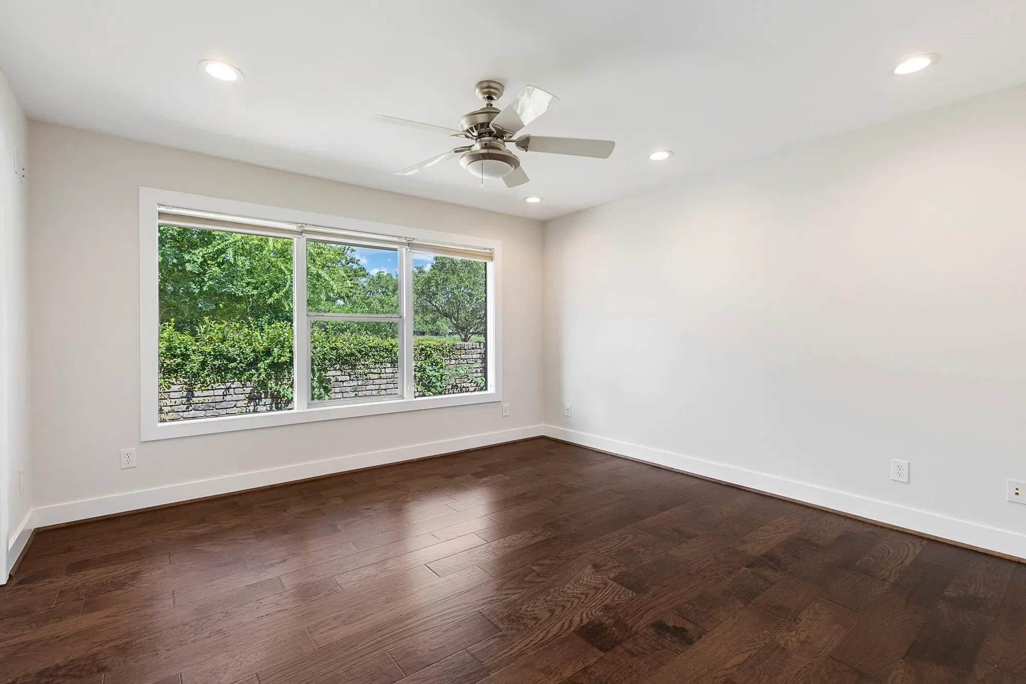 3322 N Braeswood Boulevard, Houston, TX 77025, Houston, Texas, United States. - Photo 34