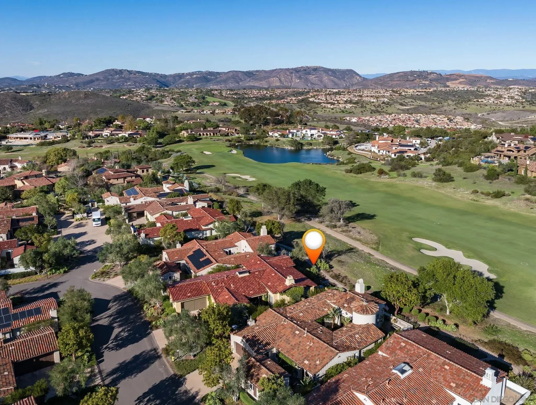 8341 Santaluz Village Green E, Rancho Santa Fe, California, United States. - Photo 28